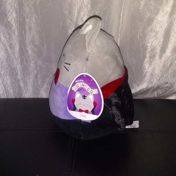 Squishmallow 8" Tally vampire cat - Picture 3 of 4